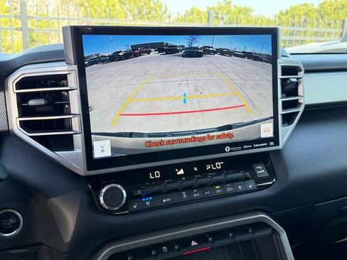 Used 2022 Toyota Tundra Limited image 20