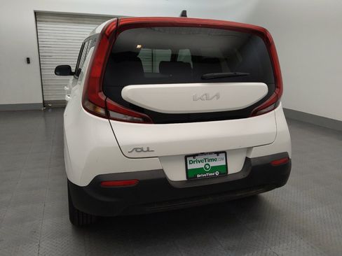 Used 2022 Kia Soul LX w/ Technology Package FWD image 6
