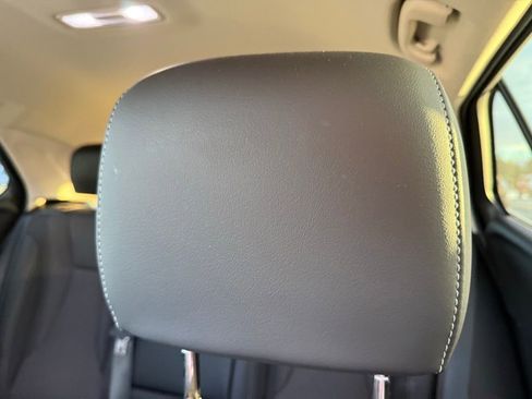 Used 2023 Buick Envision Preferred image 19