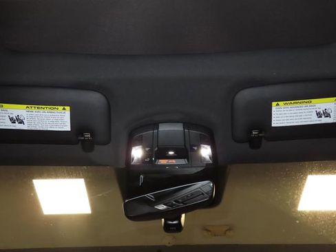 Used 2022 Porsche 911 Carrera image 23