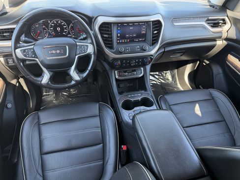 Used 2020 GMC Acadia Denali w/ Technology Package image 13