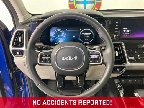 Used 2023 Kia Sorento SX AWD/4WD image 7