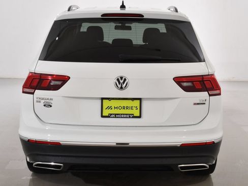 Used 2018 Volkswagen Tiguan SE w/ 18" Alloy Wheels Package AWD/4WD image 13