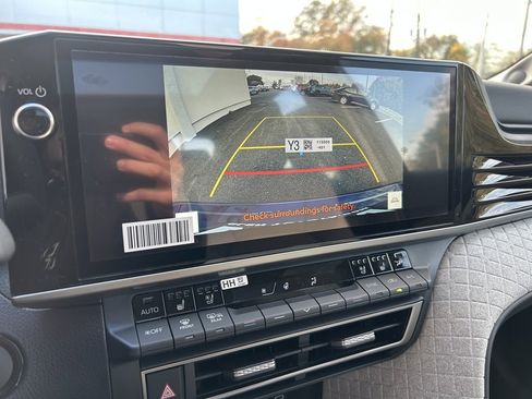 New 2026 Toyota Camry XLE image 18