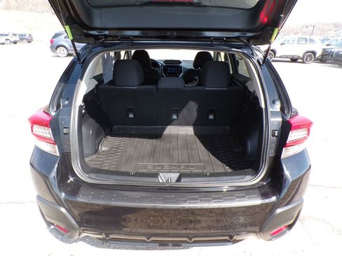 Used 2022 Subaru Crosstrek 2.0i Premium w/ Moonroof Package image 8