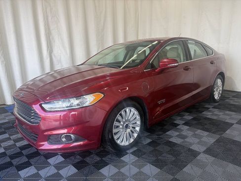 Used 2016 Ford Fusion Energi SE FWD image 2