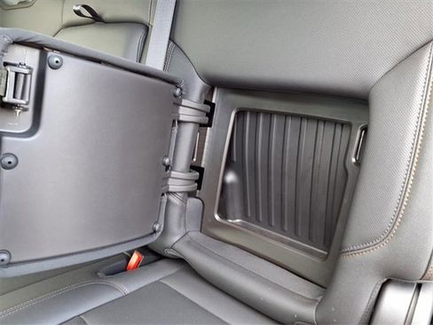 Used 2023 GMC Sierra 1500 AT4 w/ AT4 Premium Package image 80