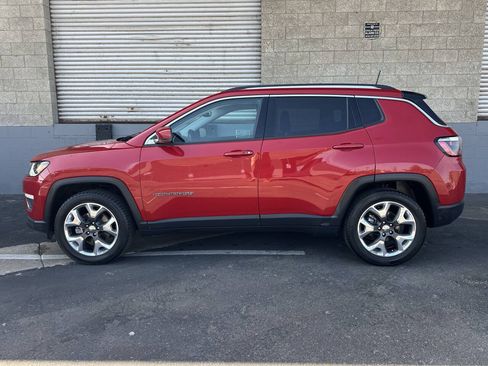 Used 2018 Jeep Compass Limited w/ Navigation Group FWD image 7