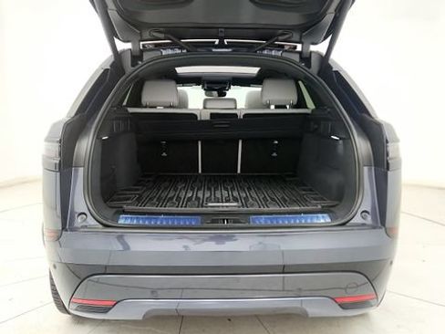 Used 2026 Land Rover Range Rover Velar Dynamic SE AWD/4WD image 29