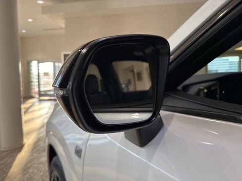 New 2026 Lexus TX 500h F SPORT Performance Premium image 16