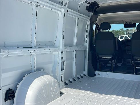 New 2025 RAM ProMaster 2500 image 11