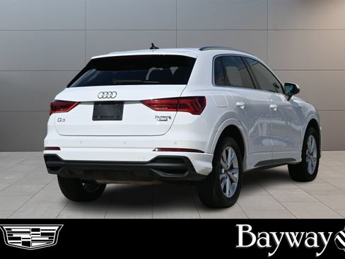Used 2025 Audi Q3 2.0T Premium AWD/4WD image 6