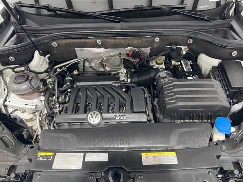 Used 2021 Volkswagen Atlas SE w/ Panoramic Sunroof Package image 37