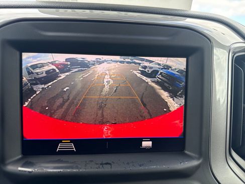 Used 2020 Chevrolet Silverado 1500 Custom Trail Boss image 19