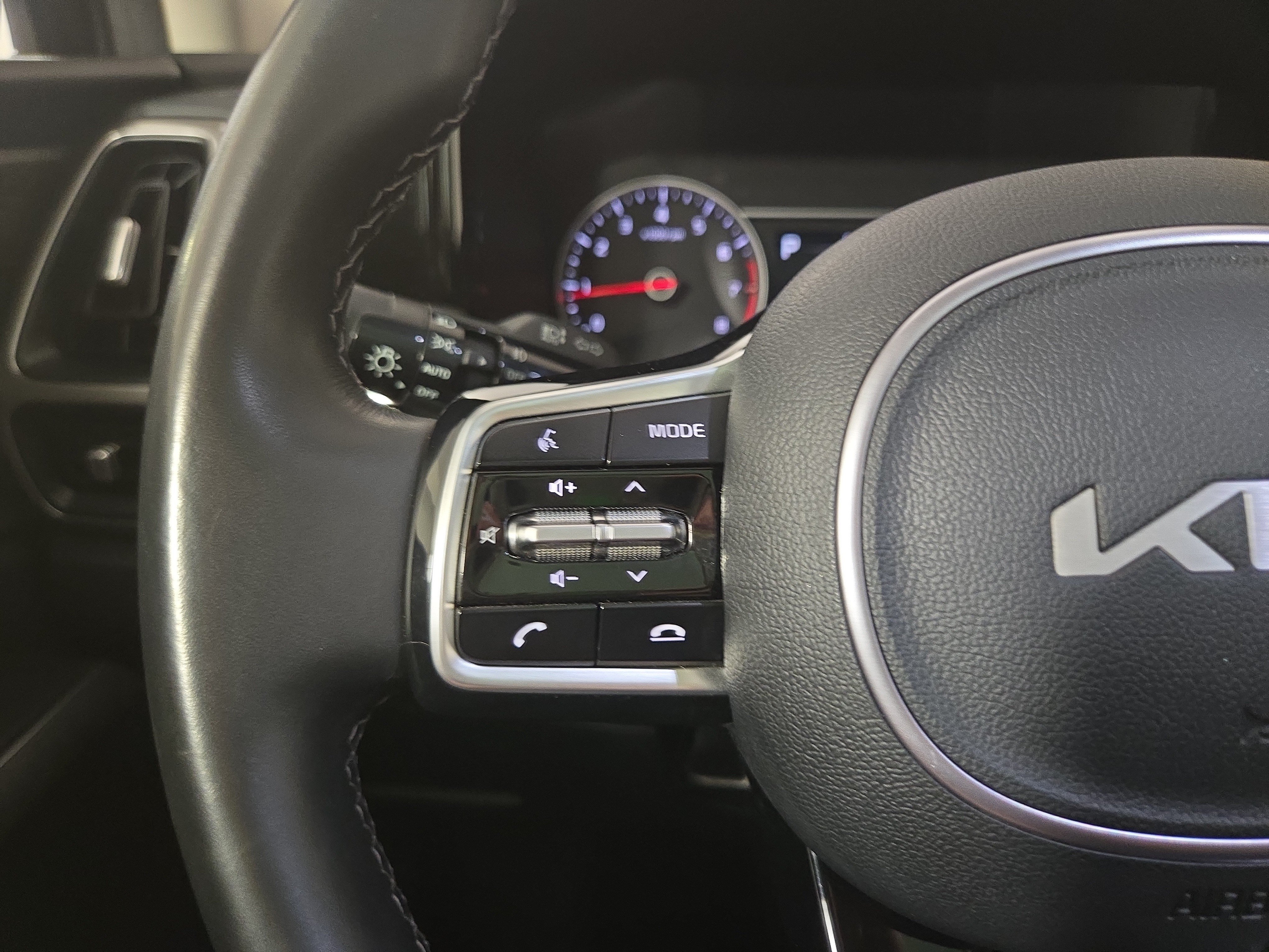 Used 2023 Kia Sorento X-Line EX AWD/4WD image 16