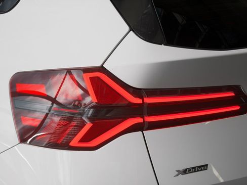 New 2026 BMW X3 xDrive30 w/ Premium Package image 8