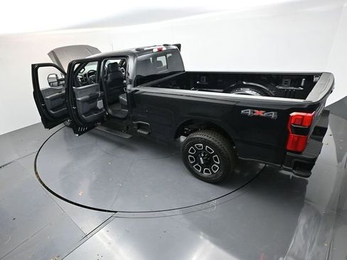 New 2026 Ford F250 Platinum image 38