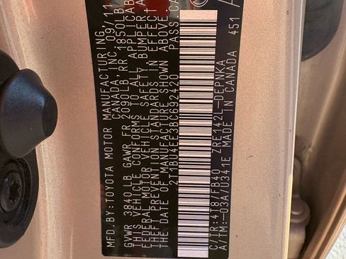 Used 2011 Toyota Corolla LE image 44