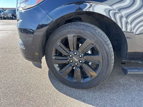 Used 2023 Lincoln Navigator L Reserve image 19