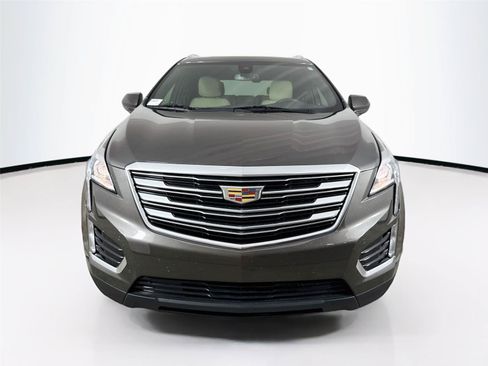 Used 2019 Cadillac XT5 Luxury FWD image 8
