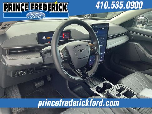 Used 2025 Ford Mustang Mach-E Select w/ Comfort Package Lite image 13