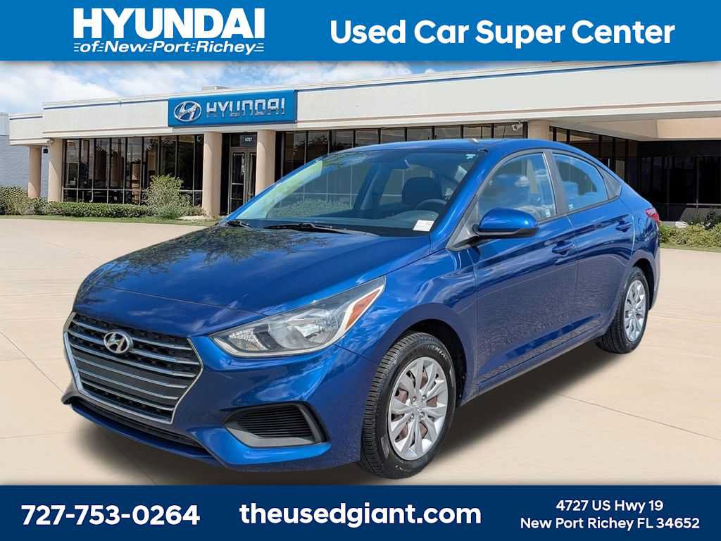Used 2020 Hyundai Accent SE FWD image 1