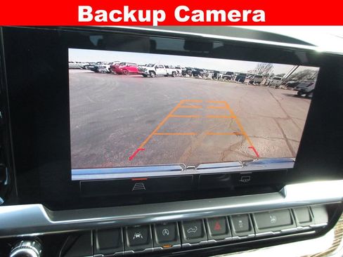 Used 2025 GMC Sierra 1500 Elevation image 15