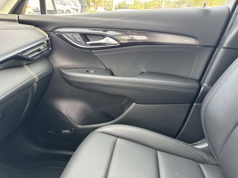 Used 2025 Buick Envision Preferred image 23
