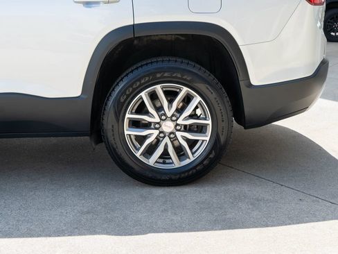 Used 2018 GMC Acadia SLE w/ Driver Alert Package I AWD/4WD image 31