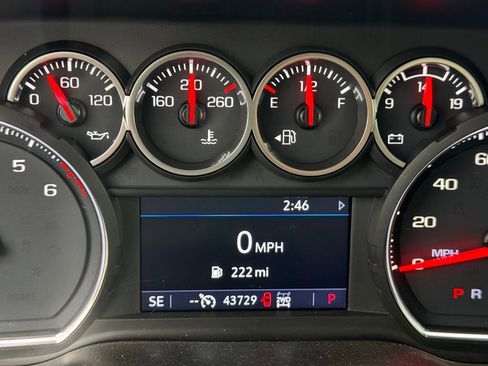 Used 2020 Chevrolet Silverado 1500 LT w/ Trailering Package image 15