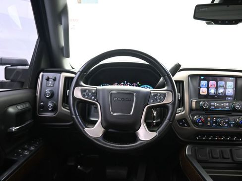 Used 2017 GMC Sierra 2500 Denali w/ Duramax Plus Package image 28