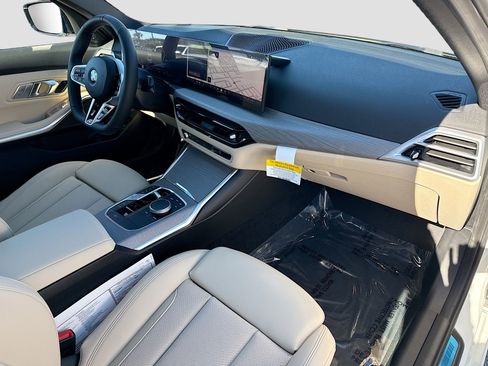 New 2026 BMW 330i Sedan w/ M Sport Package image 15
