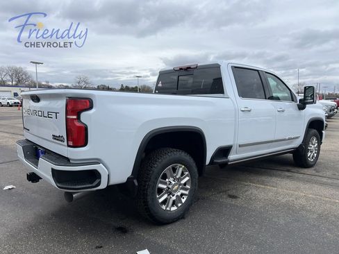New 2026 Chevrolet Silverado 3500 High Country w/ High Country Premium Package AWD/4WD image 3