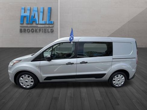 Used 2019 Ford Transit Connect XLT FWD image 2