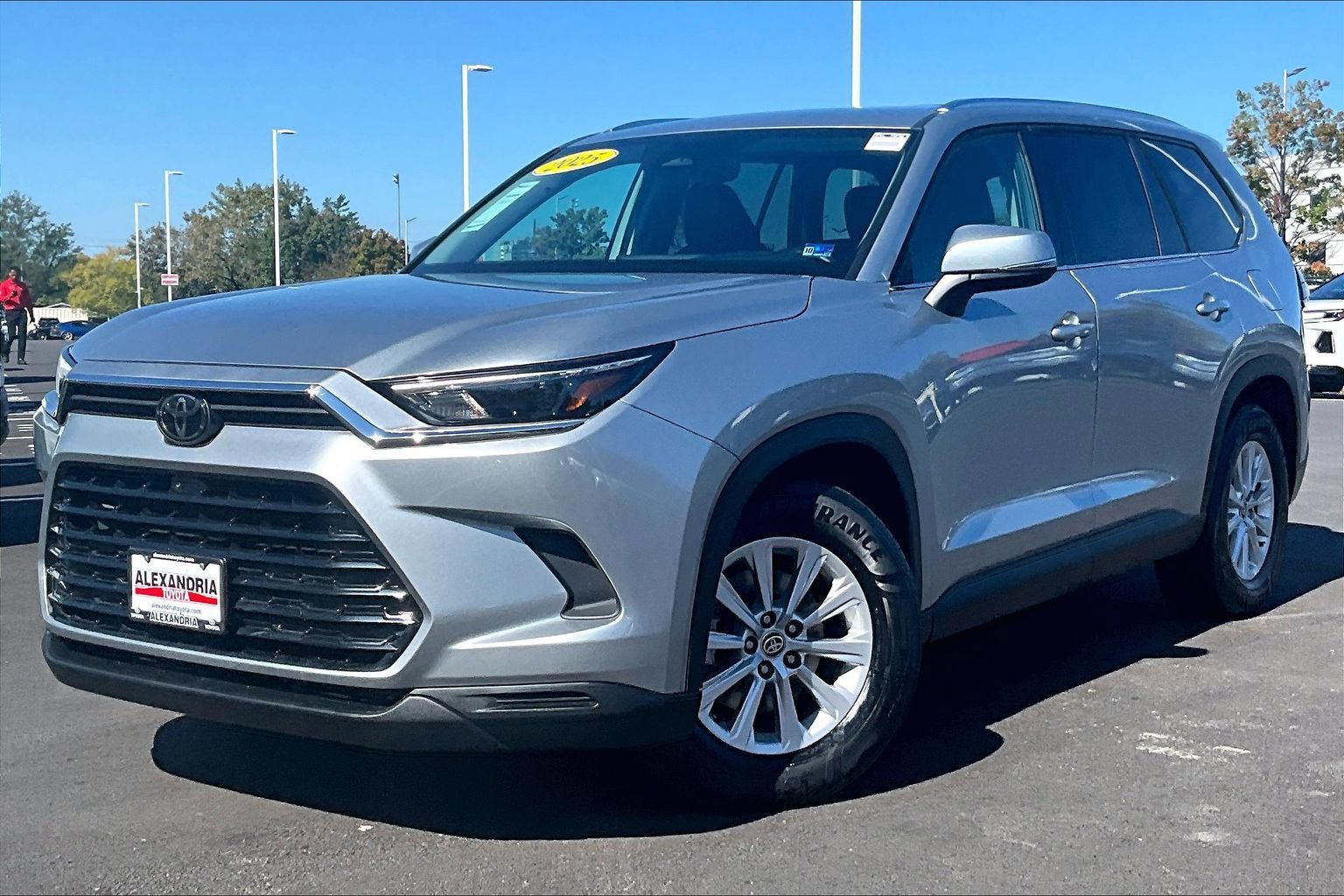 Used 2025 Toyota Grand Highlander FWD image 1