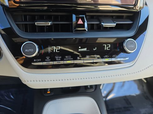 Certified 2025 Toyota Corolla XSE image 23