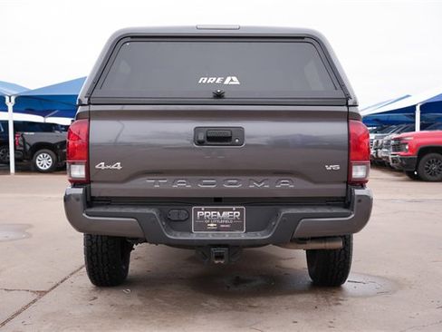 Used 2023 Toyota Tacoma SR5 image 5