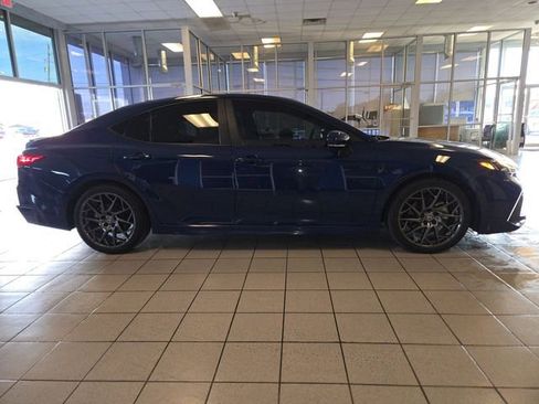 Used 2025 Toyota Camry XSE FWD image 9