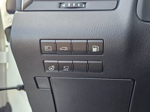 Used 2022 Lexus RX 450hL AWD w/ Premium Package image 26