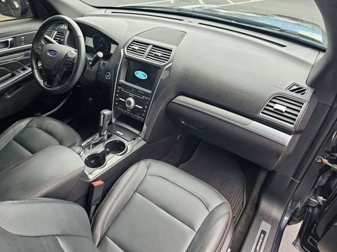 Used 2017 Ford Explorer Sport AWD/4WD image 12