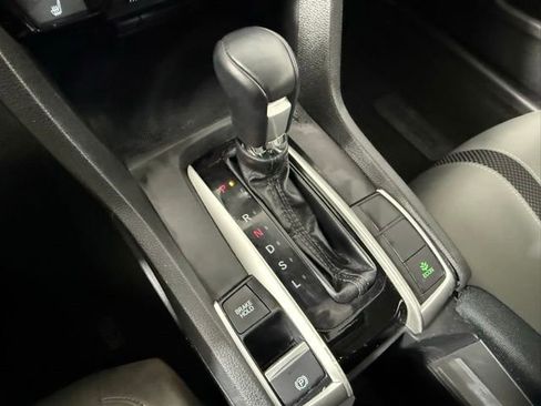 Certified 2019 Honda Civic EX image 25