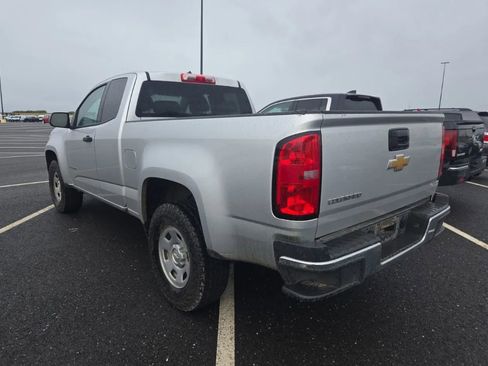 Used 2019 Chevrolet Colorado W/T w/ WT Convenience Package image 3