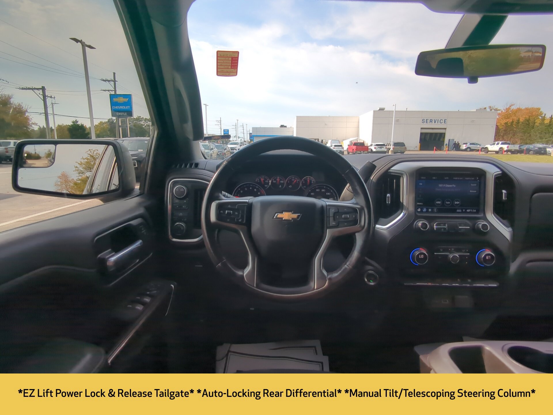 Used 2021 Chevrolet Silverado 1500 LT AWD/4WD image 17