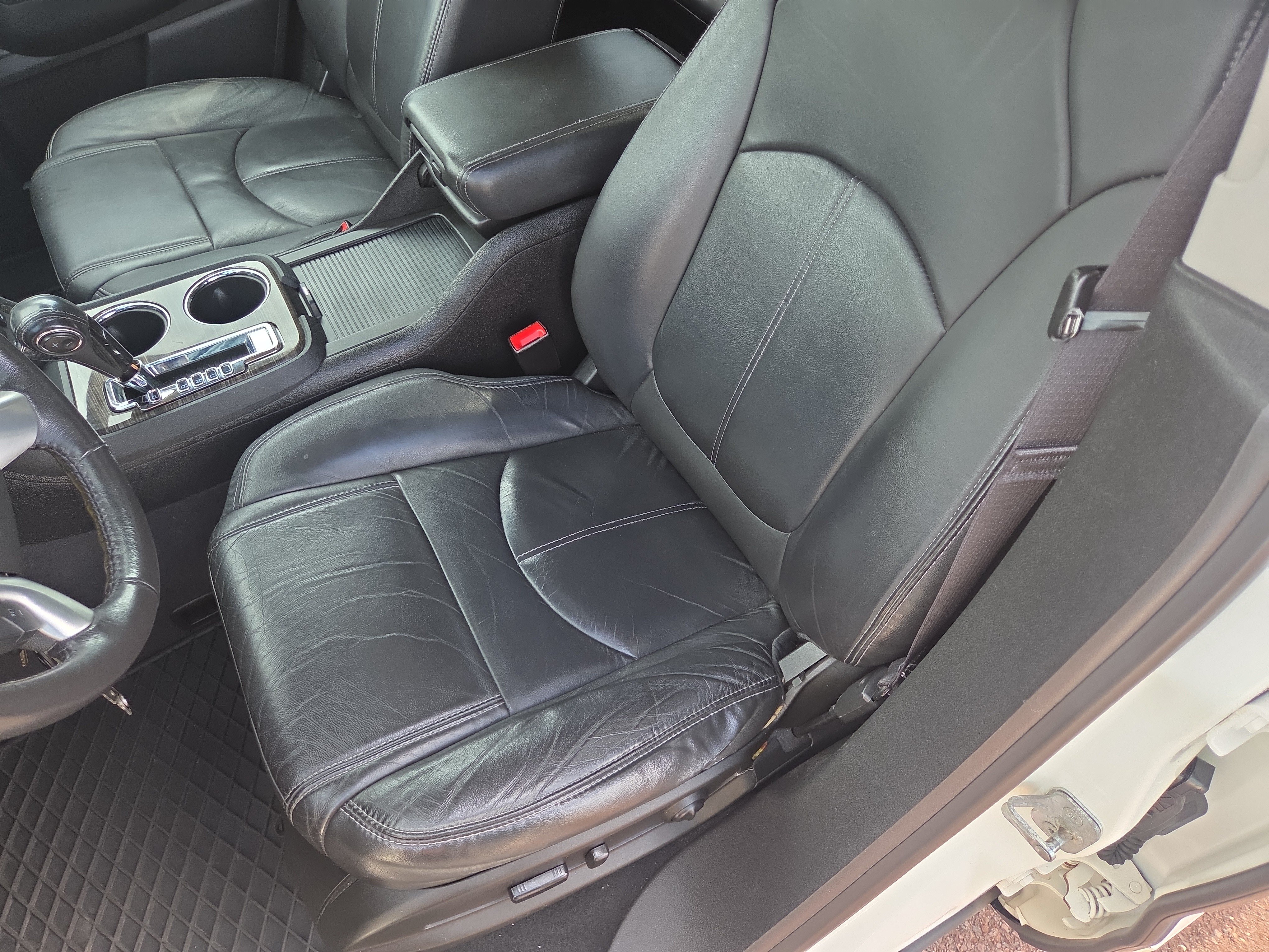 Used 2014 GMC Acadia SLT AWD/4WD image 13
