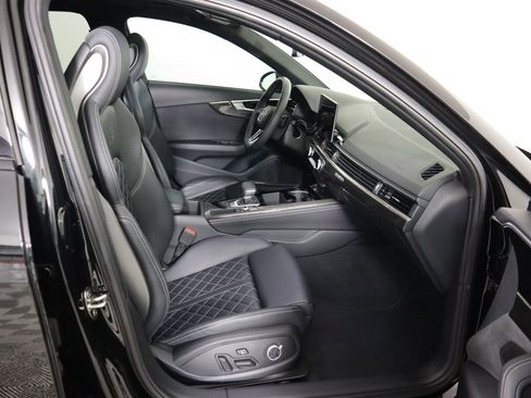 Used 2022 Audi S4 Premium Plus image 21
