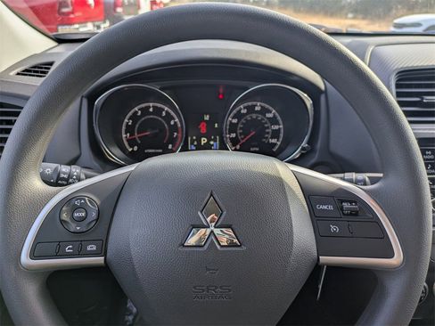 New 2025 Mitsubishi Outlander Sport ES image 27