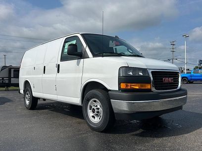 New 2025 GMC Savana 2500 w/ Enhanced Convenience Package