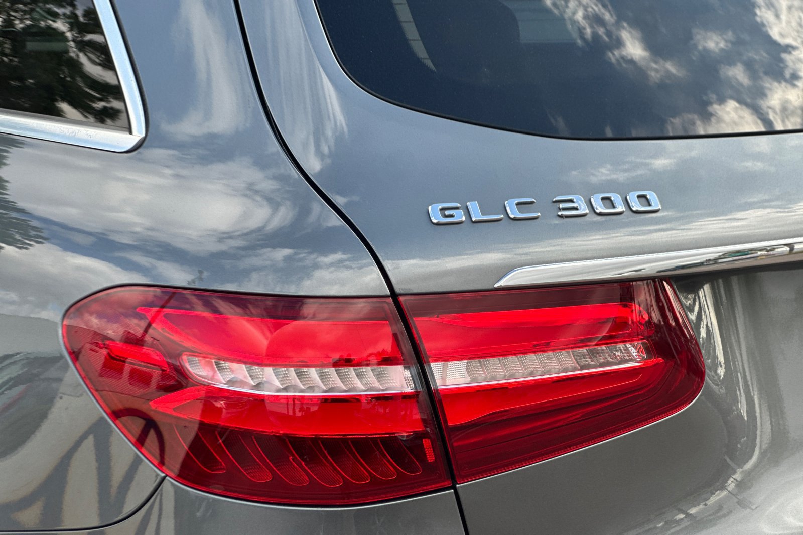 Used 2019 Mercedes-Benz GLC 300 image 26