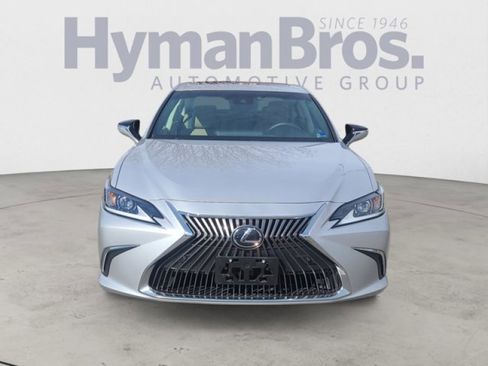 Used 2021 Lexus ES 250 w/ Premium Package image 8