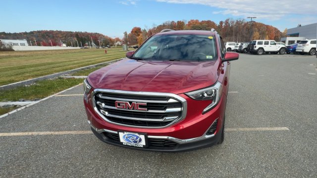 Used 2020 GMC Terrain SLT w/ Preferred Package AWD/4WD image 3